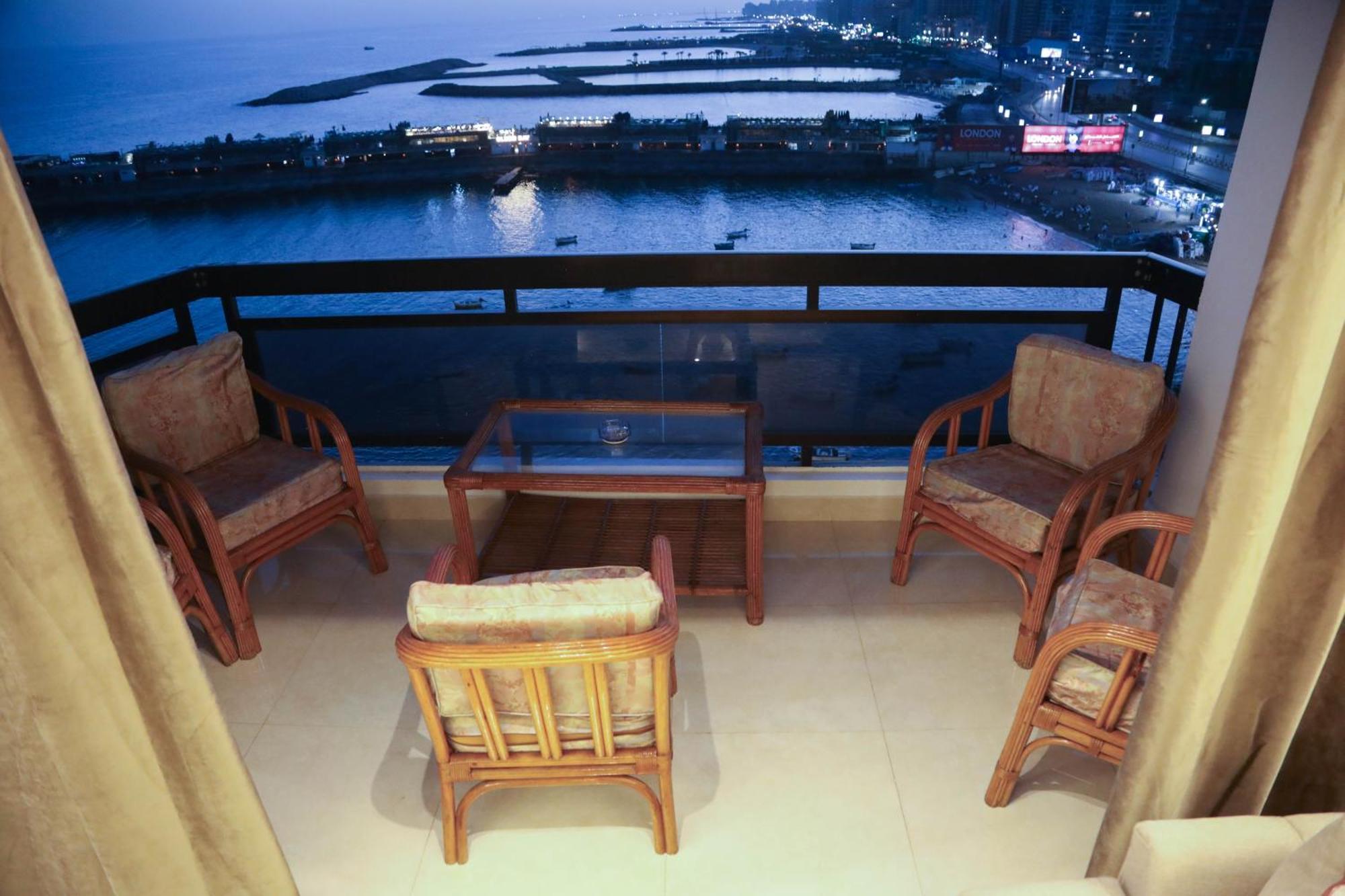 Gleem Bay Ultra Lux * Alexandria
